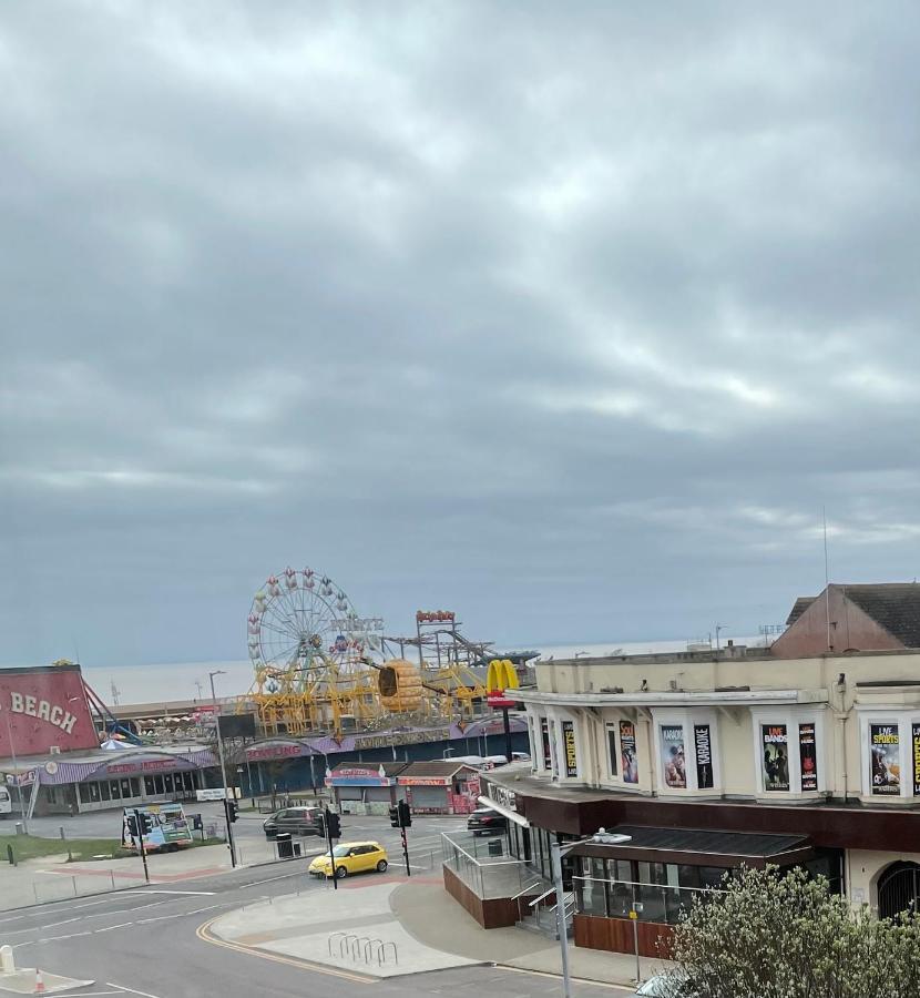 Oyo Queens Hotel, Skegness Exteriér fotografie