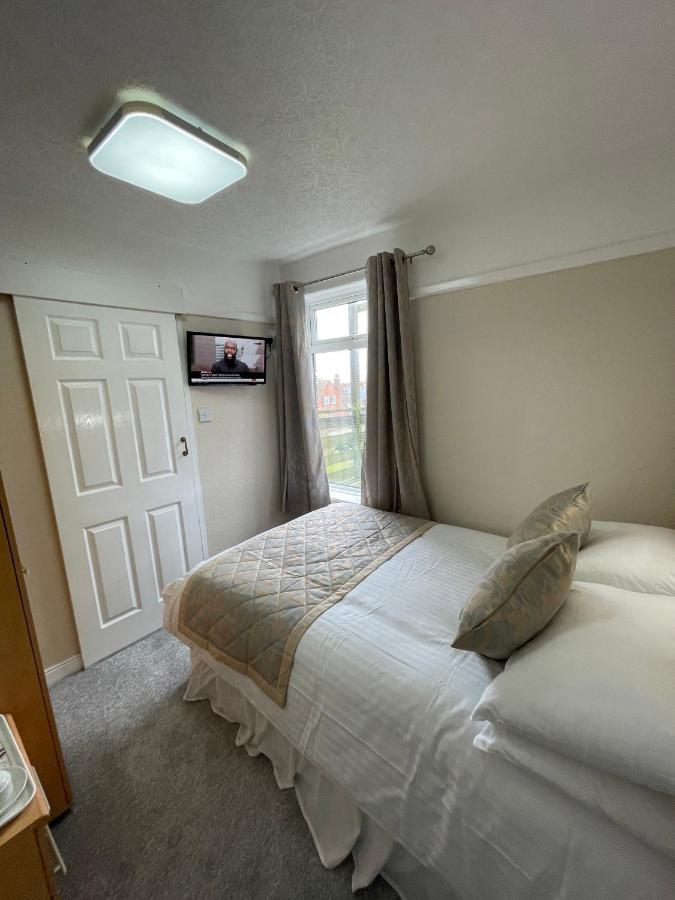 Oyo Queens Hotel, Skegness Exteriér fotografie