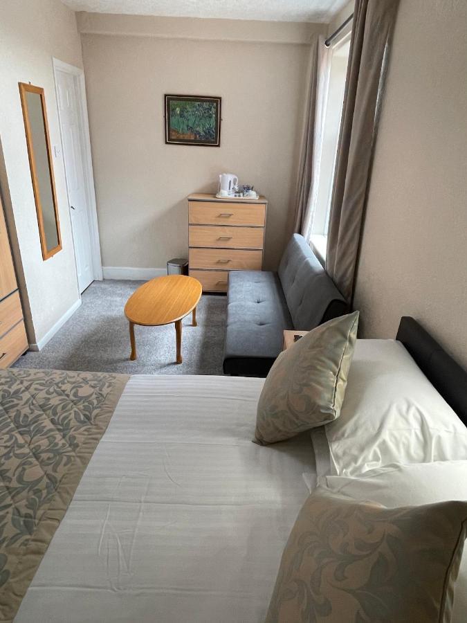Oyo Queens Hotel, Skegness Exteriér fotografie