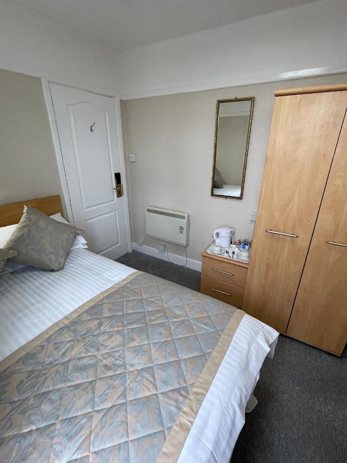 Oyo Queens Hotel, Skegness Pokoj fotografie