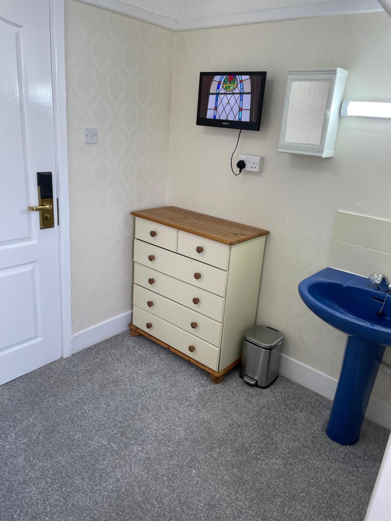 Oyo Queens Hotel, Skegness Pokoj fotografie